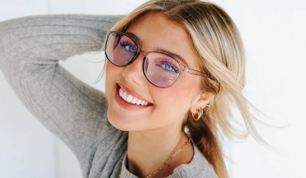 charlotte blue light glasses acd90963 0b60 4284 99f5 3e17cd60ab6a.jpg